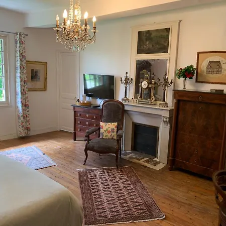 Le Manoir Des Breholles Goustranville