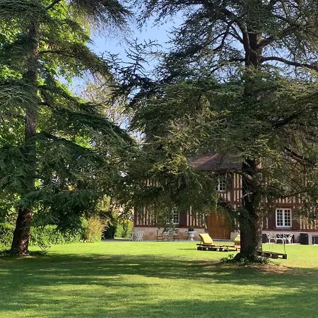 Le Manoir Des Breholles *