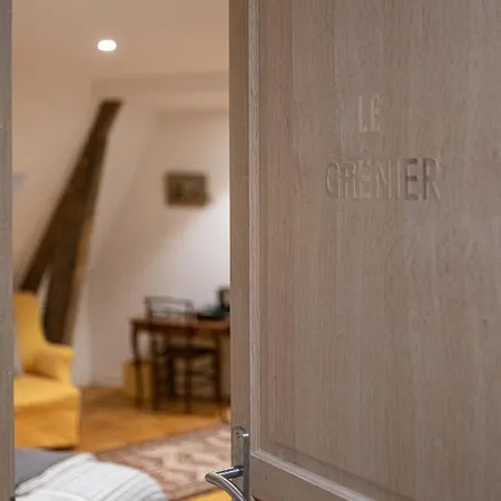 Le Manoir Des Breholles