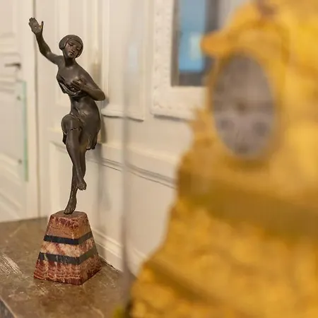 Le Manoir Des Breholles