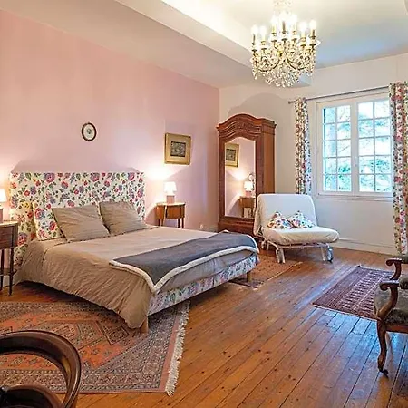 Le Manoir Des Bréholles 3* Goustranville