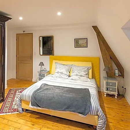 Le Manoir Des Bréholles 3* Goustranville