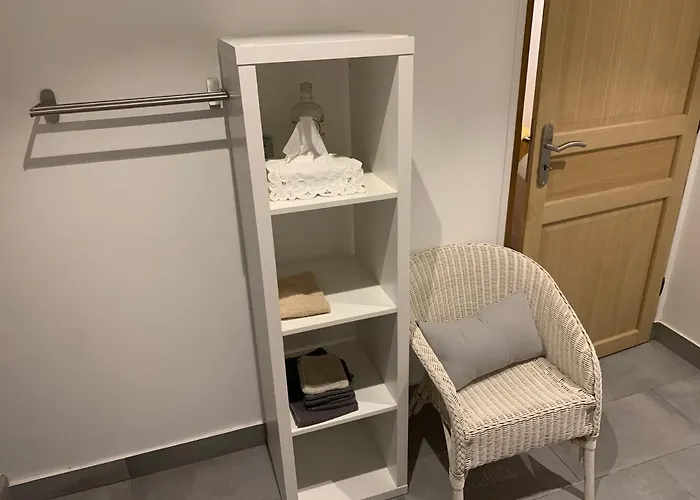 Le Manoir Des Breholles 3* Goustranville