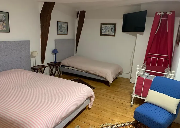 فندق مبيت وإفطار Le Manoir Des Breholles 3*