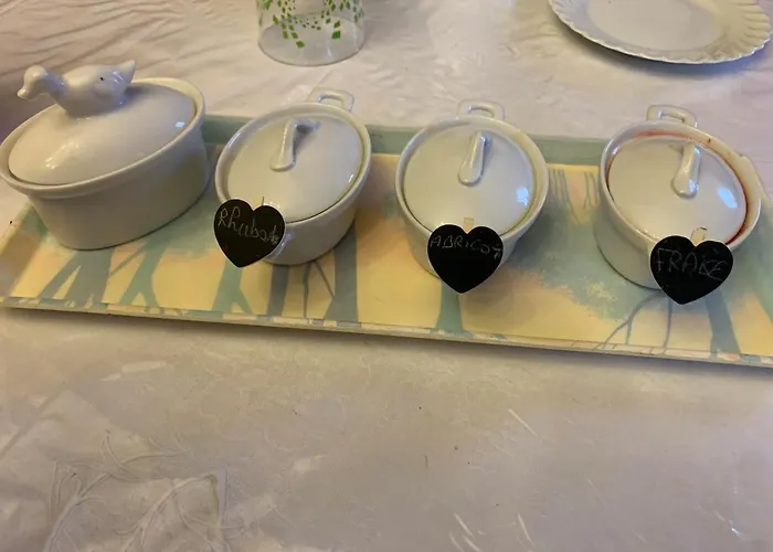 Le Manoir Des Breholles