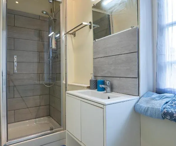 Le Manoir Des Breholles 3* Goustranville