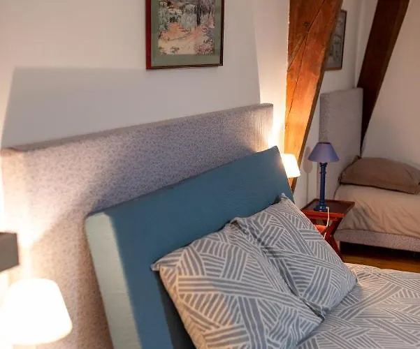 Le Manoir Des Breholles 3* Goustranville