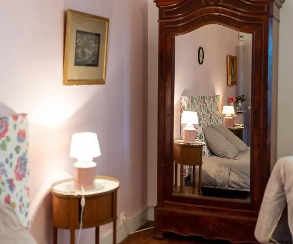 Le Manoir Des Breholles