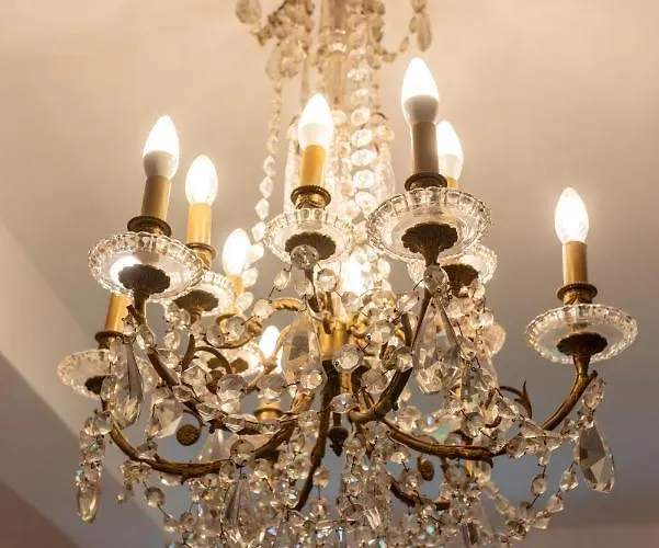 Le Manoir Des Breholles فندق مبيت وإفطار