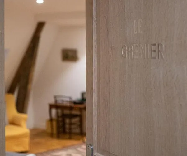 Le Manoir Des Breholles